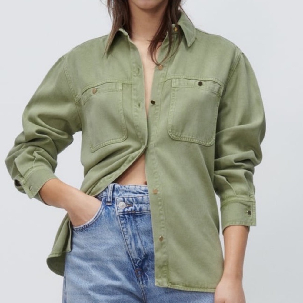 NWT Zara oversized button down. Sage green, gold buttons. Size S.
